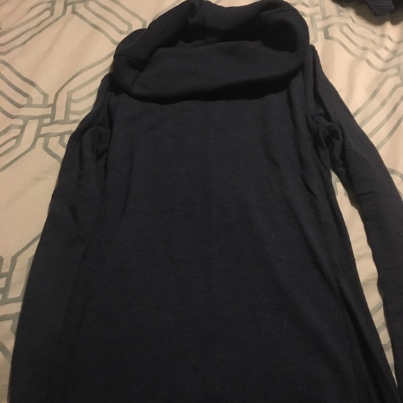Converse Tops - Converse NWOT sweatshirt tunic. Converse Tops - Converse NWOT sweatshirt tunic.